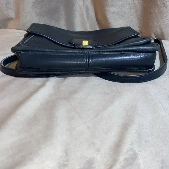 Vintage Coach Station Bag style 5130 - Picture 11 of 16